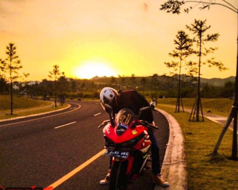 touring25